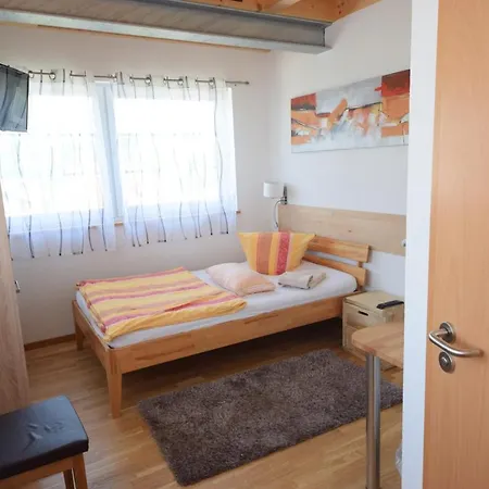 Gaestehaus Ξενοδοχείο με διαμερίσματα