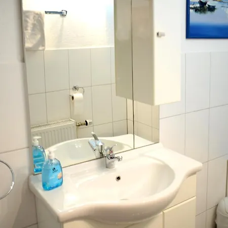 Ξενοδοχείο με διαμερίσματα Gaestehaus Neckarsulm