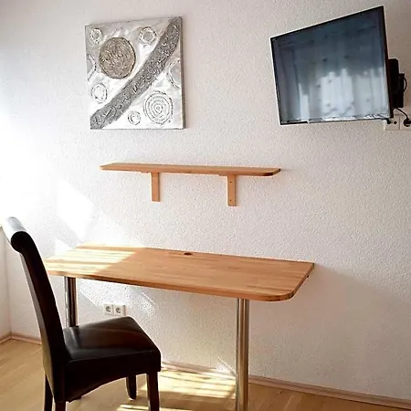 Gaestehaus Ξενοδοχείο με διαμερίσματα Neckarsulm